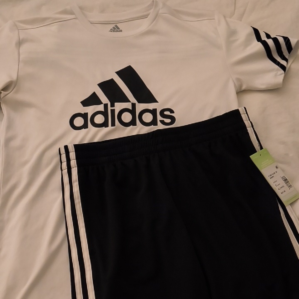 4 Pc  Adidas White and Black Athletic Set